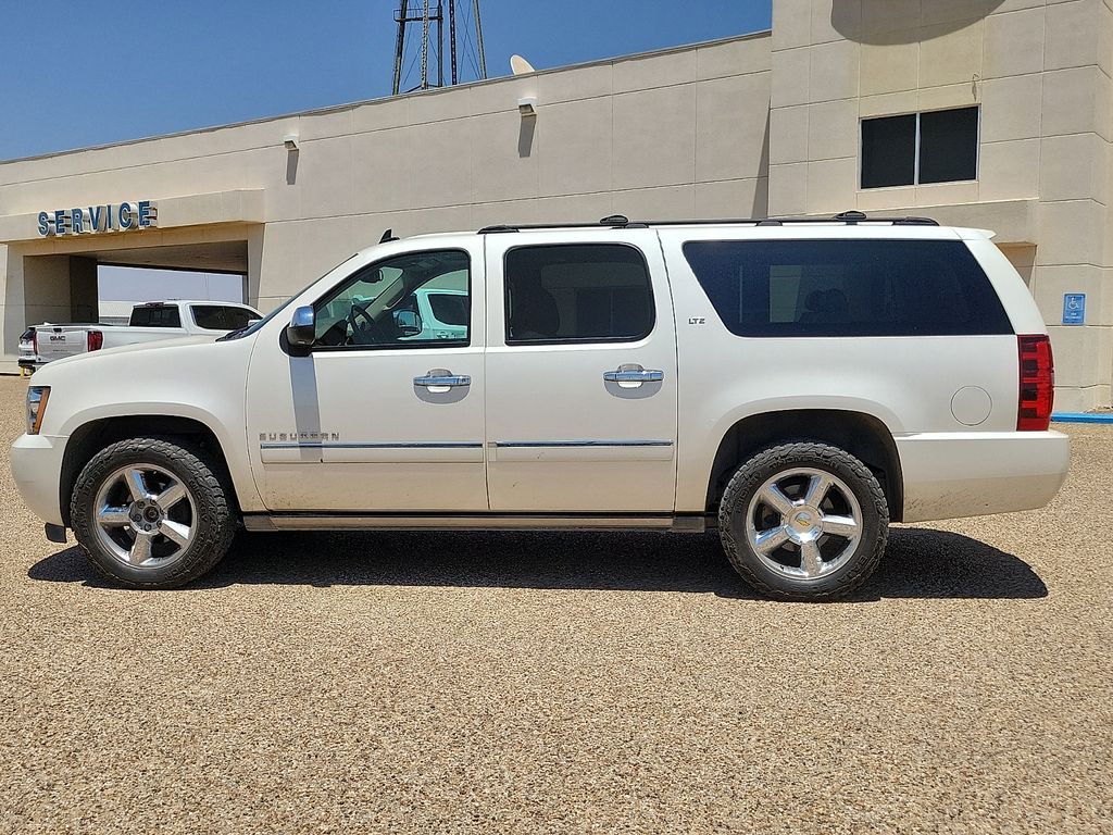 Used 2012 Chevrolet Suburban LTZ with VIN 1GNSKKE71CR305681 for sale in Brownfield, TX