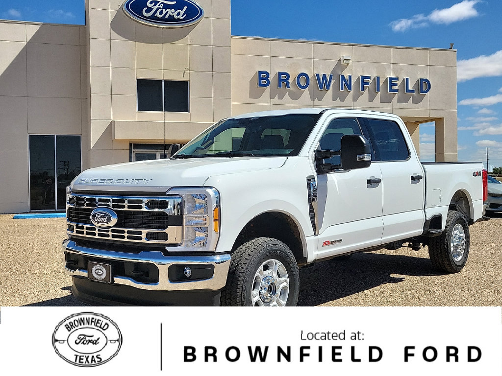 2027 Ford F-250 XLT Truck Crew Cab