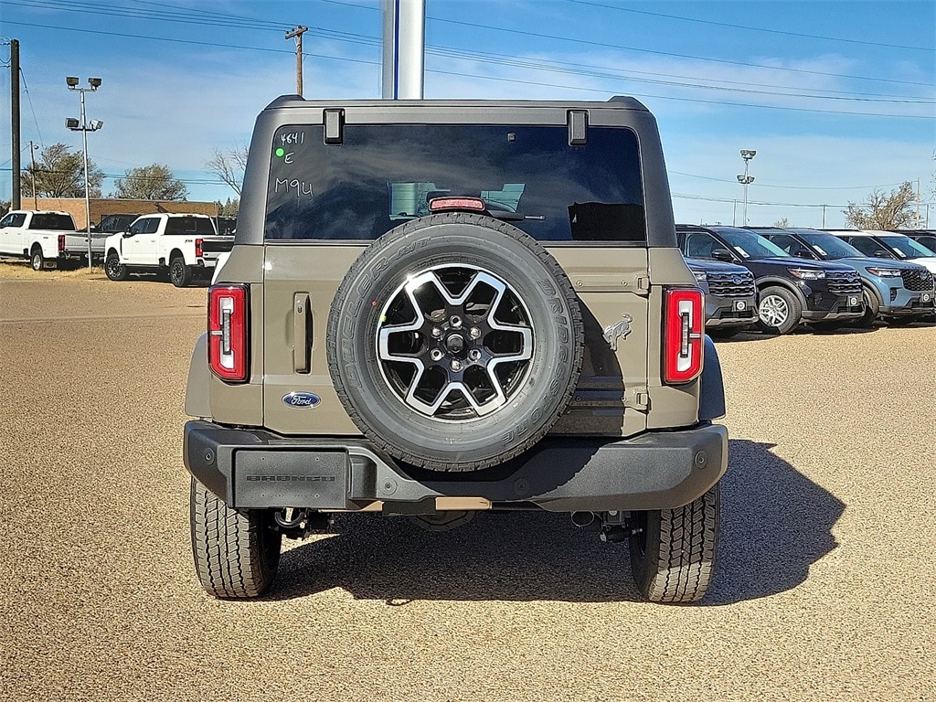 New 2025 Ford Bronco Outer Banks SUV