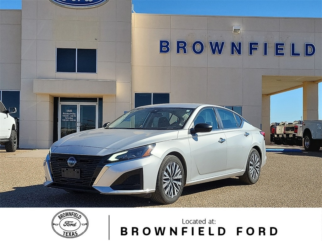 2024 Nissan Altima SV