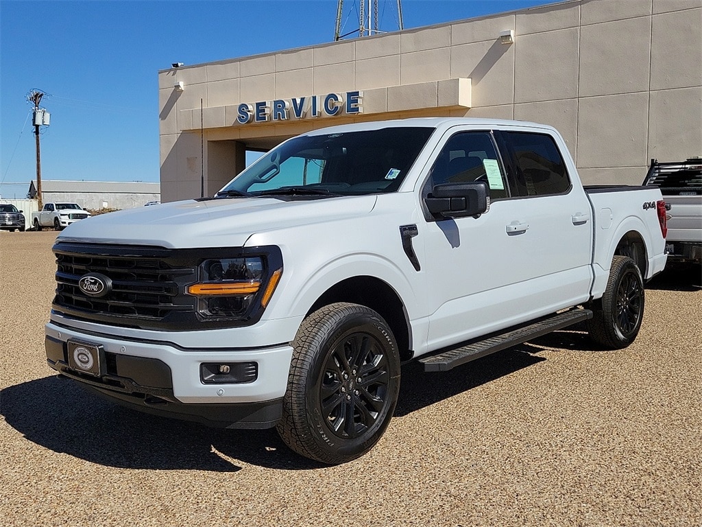 New 2025 Ford F-150 XLT Truck SuperCrew Cab