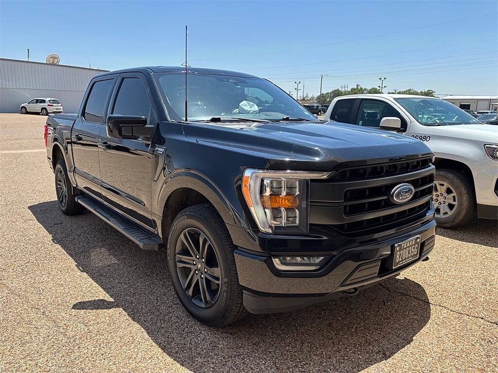 2022 Ford F-150 Lariat photo 2