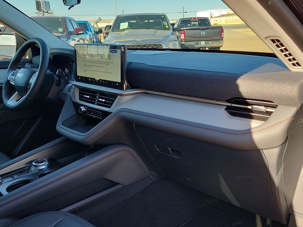 2026 Ford Explorer Active - Photo 26