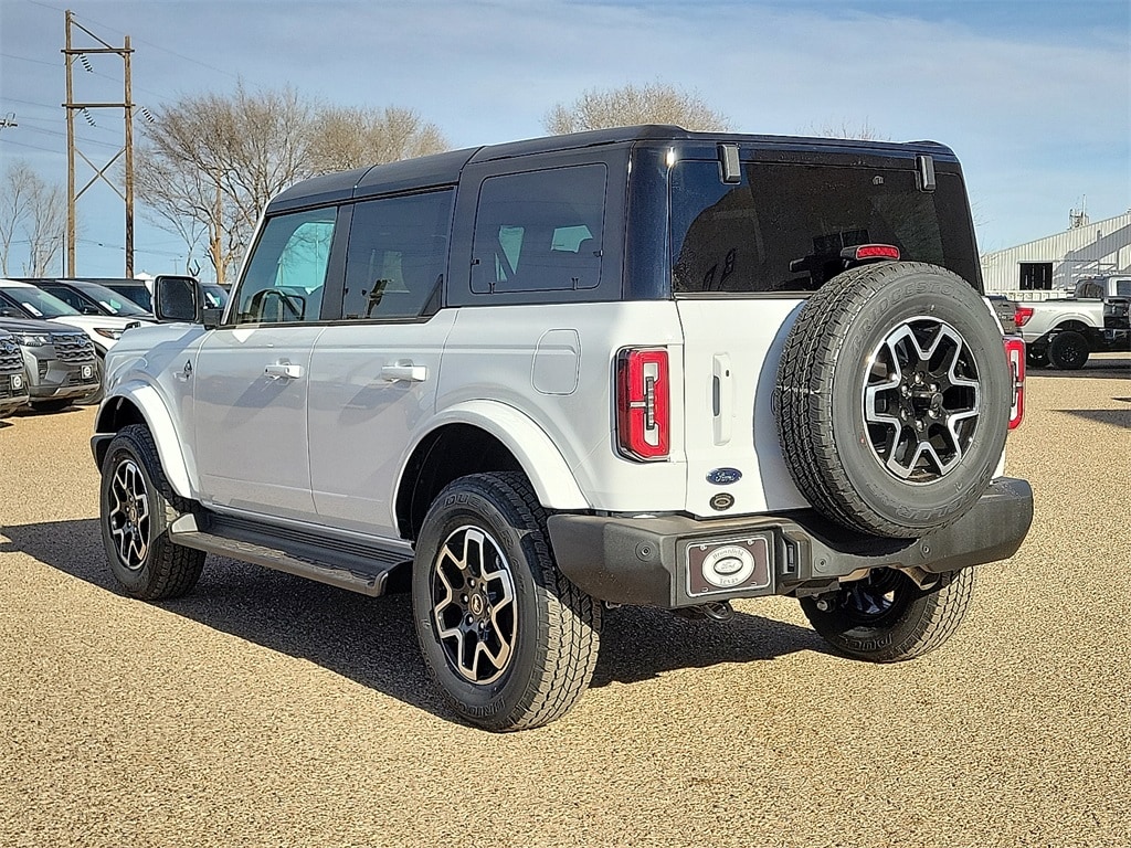 New 2025 Ford Bronco Outer Banks SUV