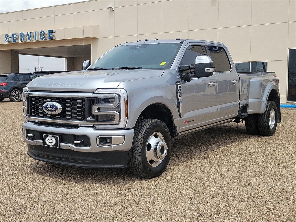 Used 2024 Ford F-350 Super Duty Platinum with VIN 1FT8W3DM3REC65298 for sale in Brownfield, TX