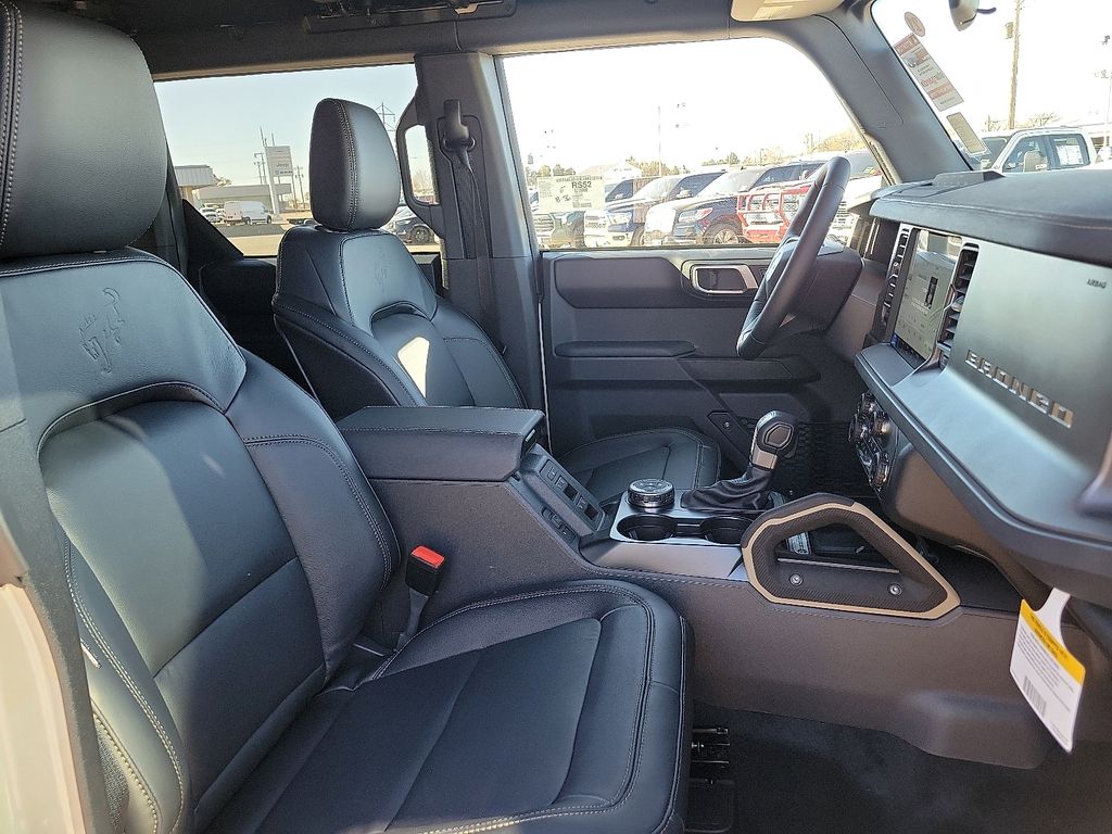 2025 Ford Bronco 4-Door Badlands - Photo 24