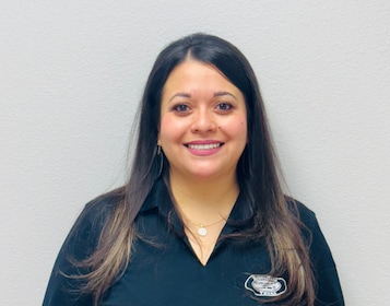 Staff member Elisha Mendez from ID_808e63