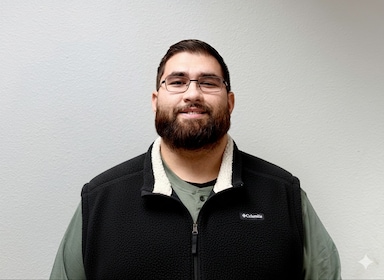 Staff member Jordan Hinojosa from ID_b997bc