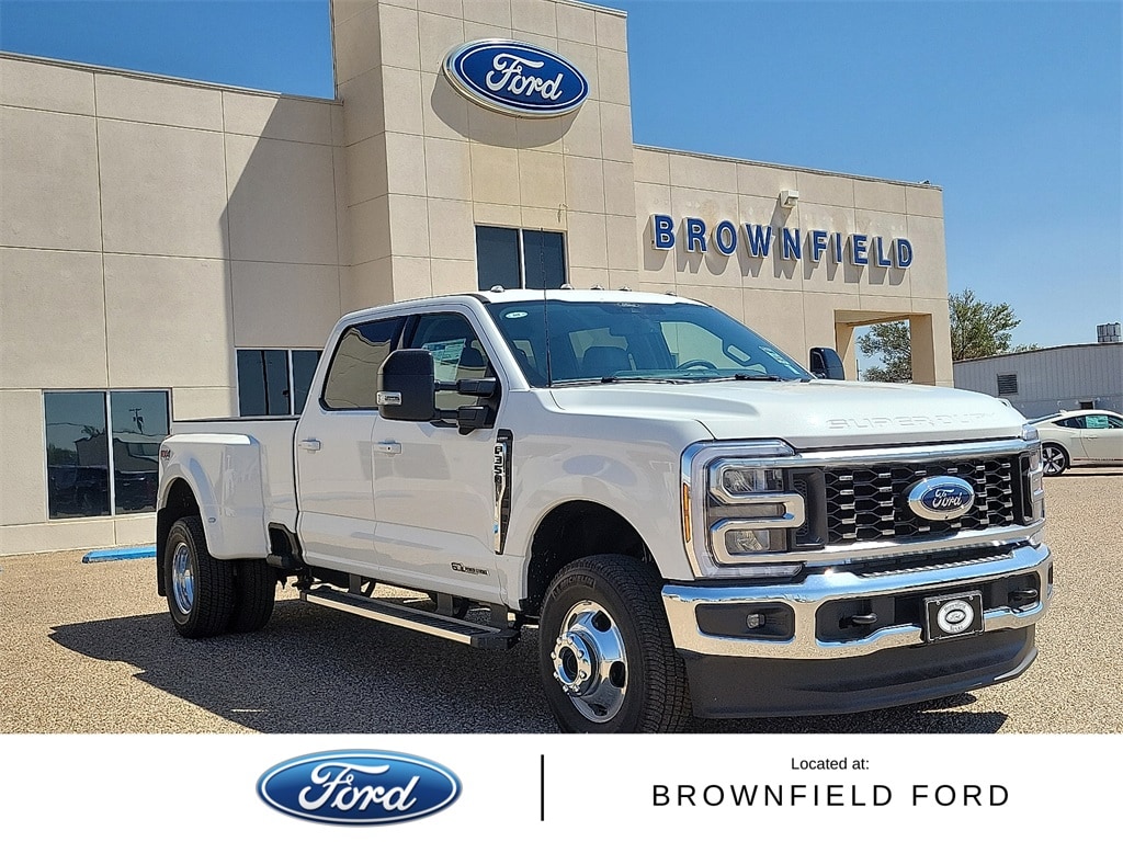 2026 Ford F-350 Super Duty Lariat's photo