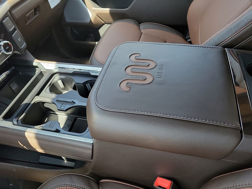 2026 Ford F-350 Super Duty King Ranch - Photo 20