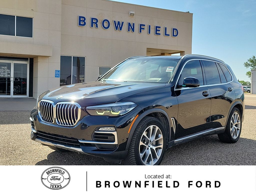 2021 BMW X5 sDrive40i's photo