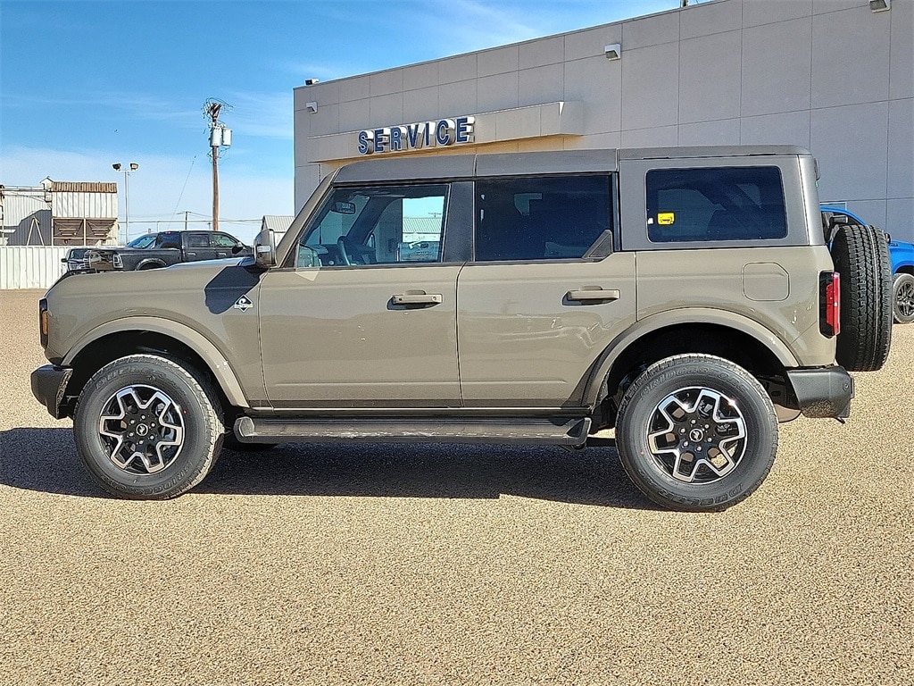 New 2025 Ford Bronco Outer Banks SUV