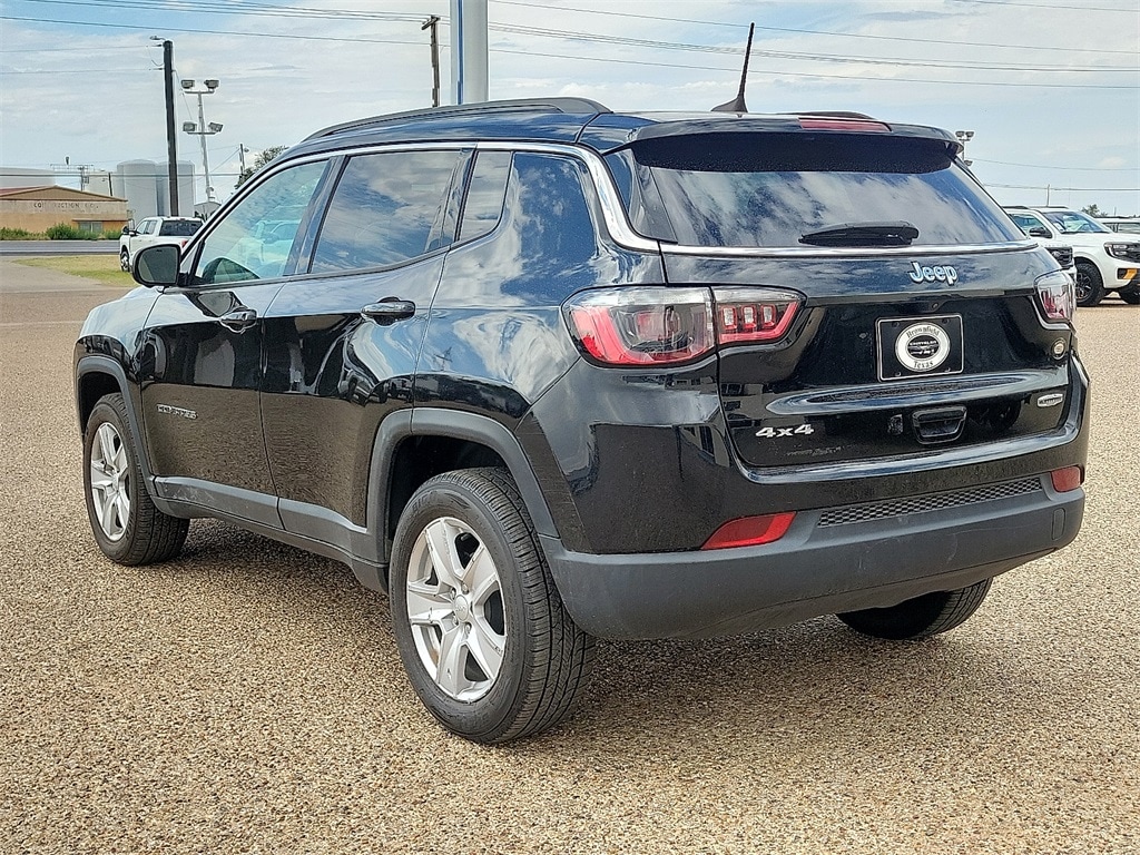 Used 2022 Jeep Compass Latitude SUV