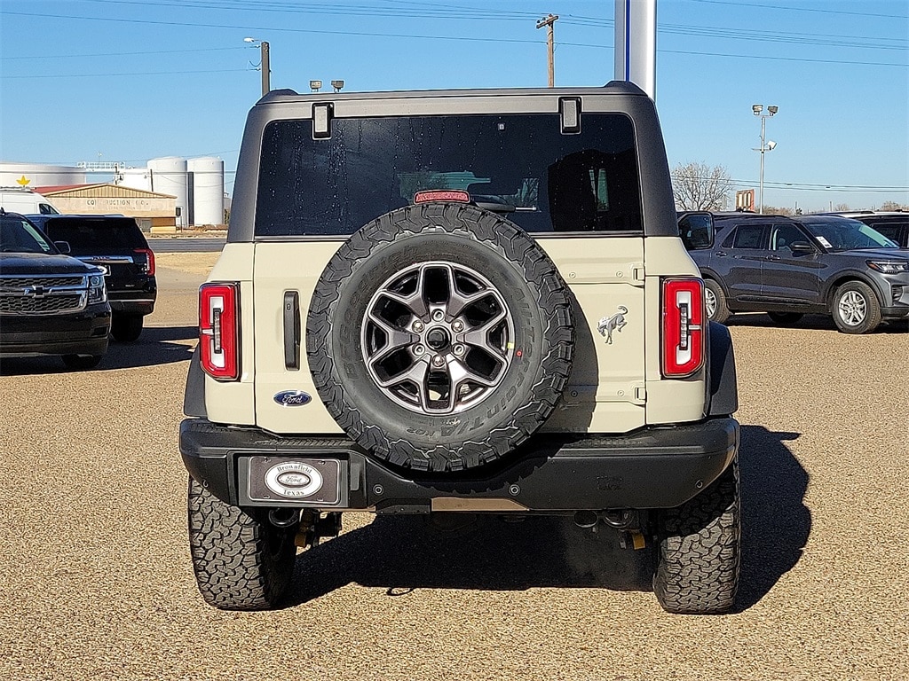 New 2025 Ford Bronco Badlands SUV