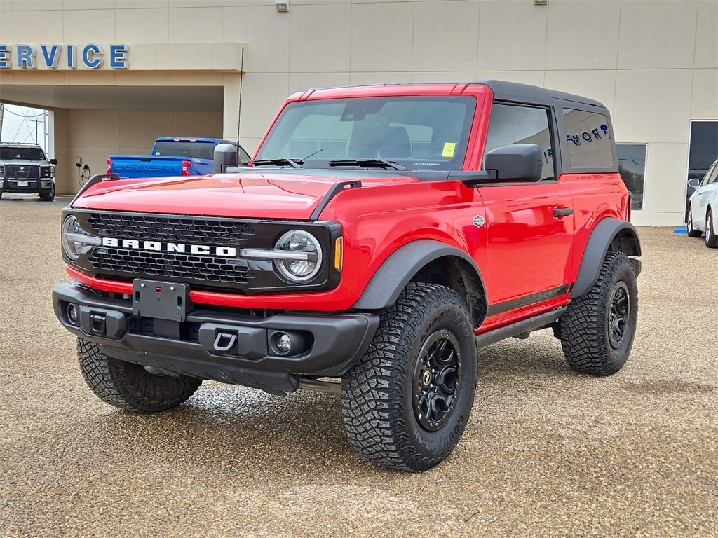 Used 2023 Ford Bronco 2-Door Wildtrak with VIN 1FMDE5CP0PLB07448 for sale in Brownfield, TX