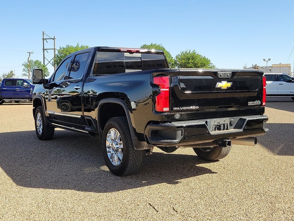 Used 2024 Chevrolet Silverado 2500 HD High Country Truck Crew Cab