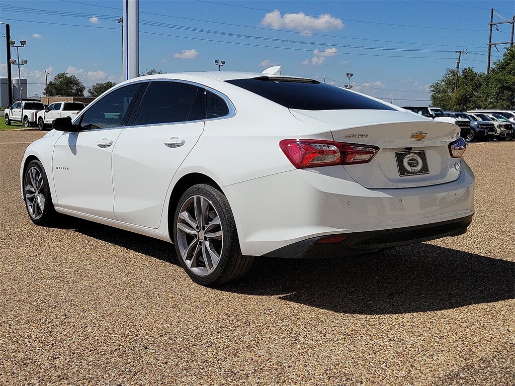 2024 Chevrolet Malibu Premier 2LT photo 3