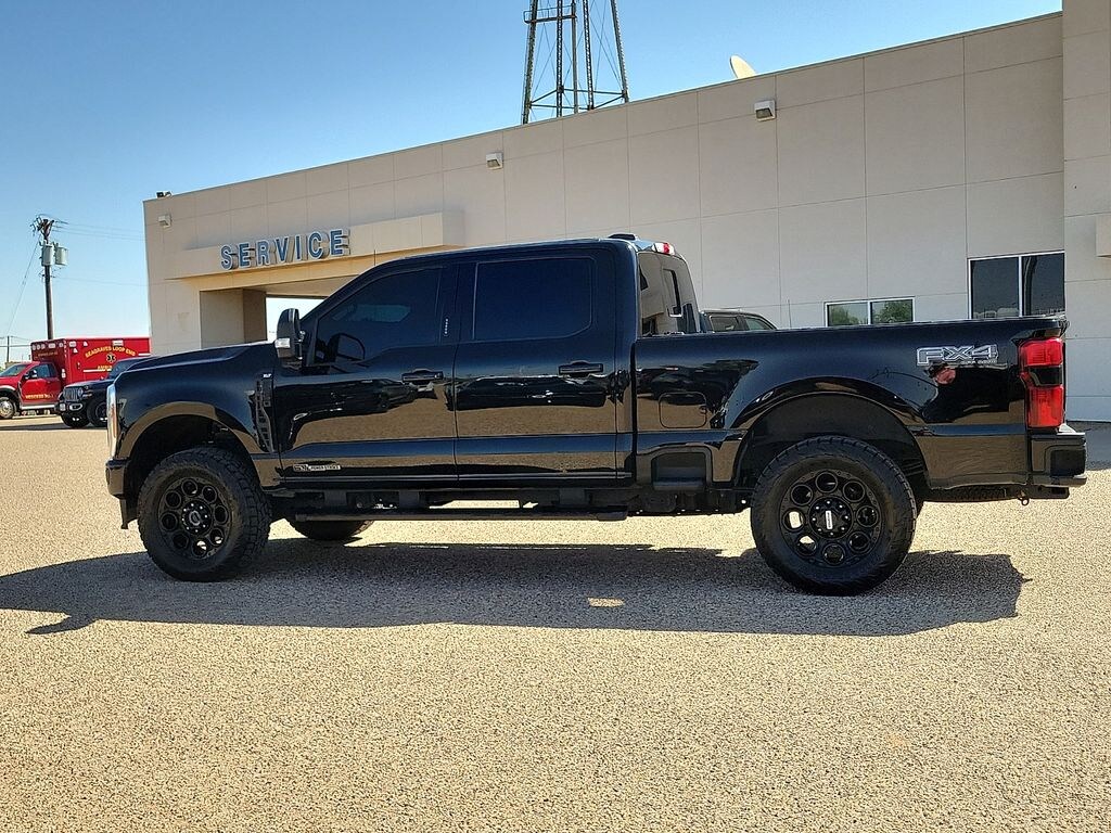 Used 2023 Ford F-250SD XLT Truck