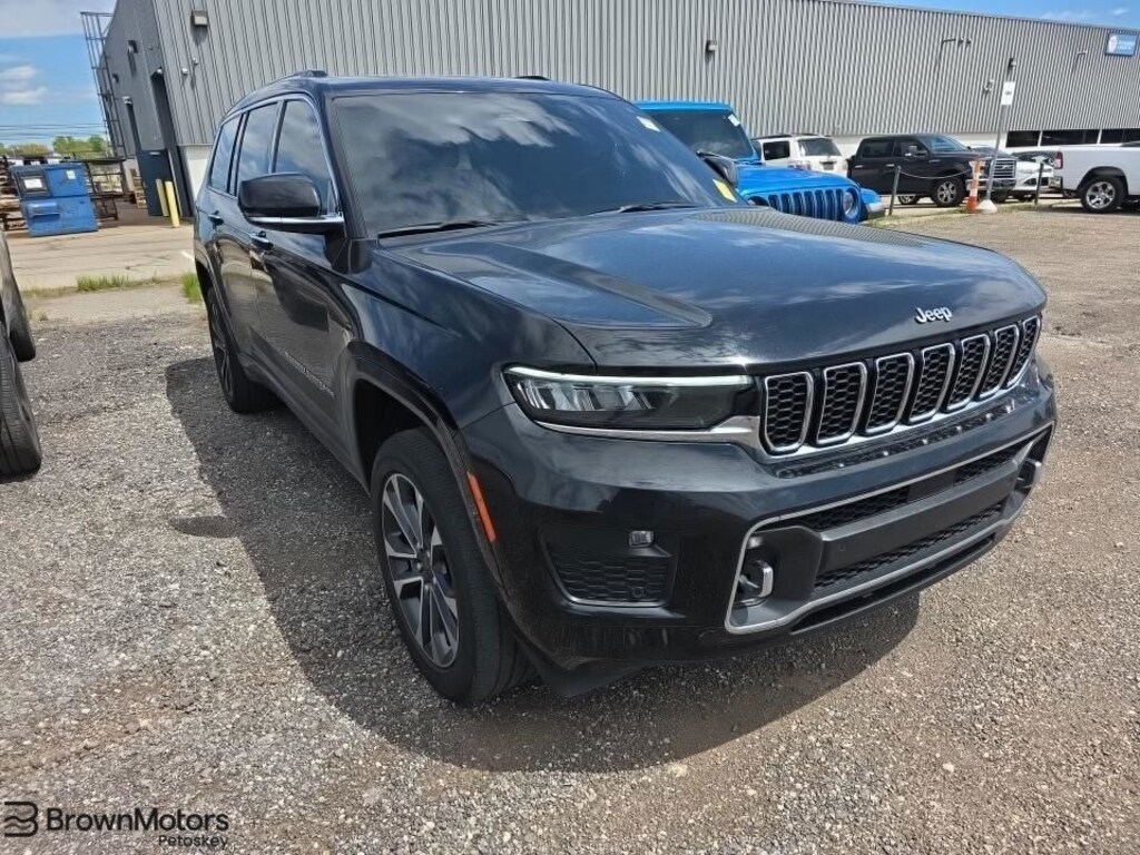 Used 2023 Jeep Grand Cherokee L Overland SUV