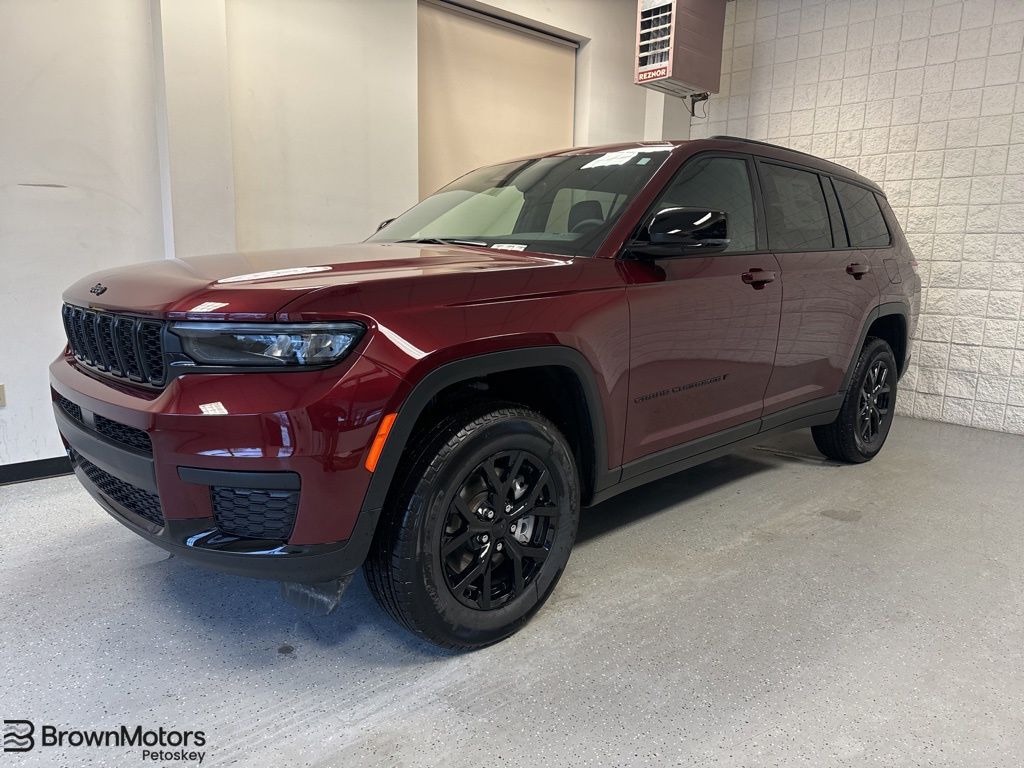2025 Jeep Grand Cherokee L Altitude