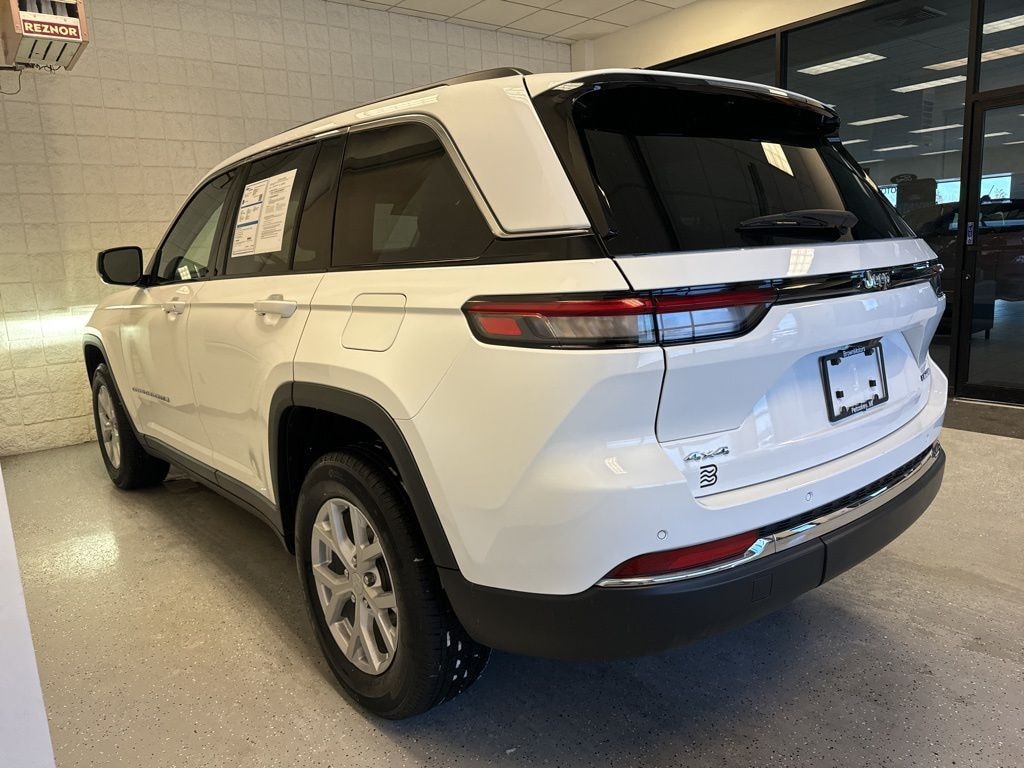 Used 2023 Jeep Grand Cherokee Limited SUV