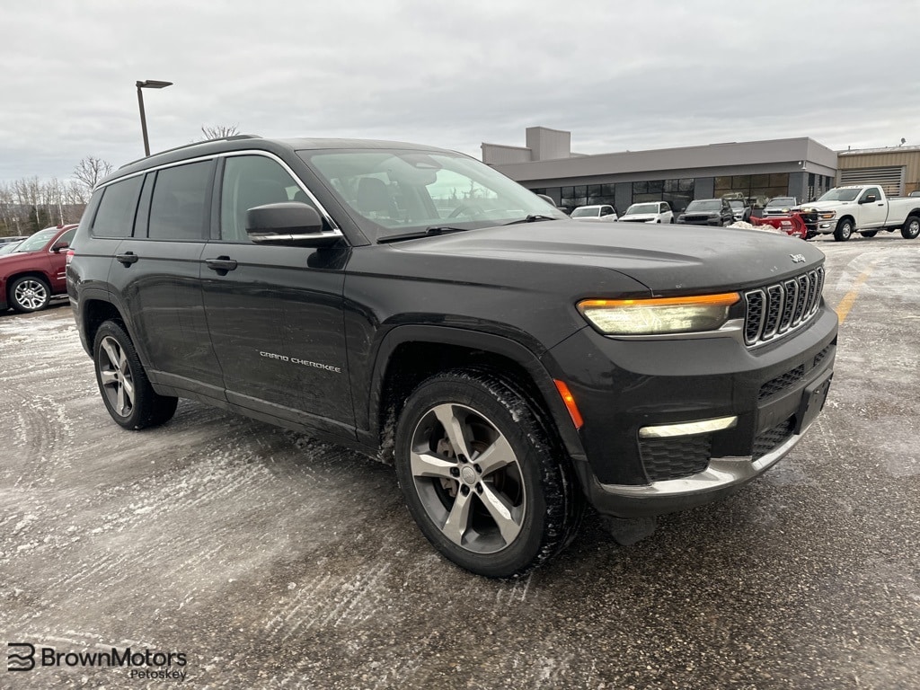 2022 Jeep Grand Cherokee L Limited's photo