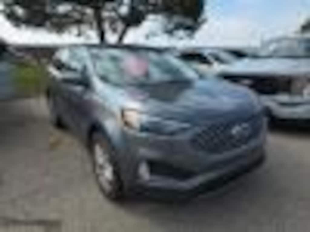 Used 2024 Ford Edge SEL SUV
