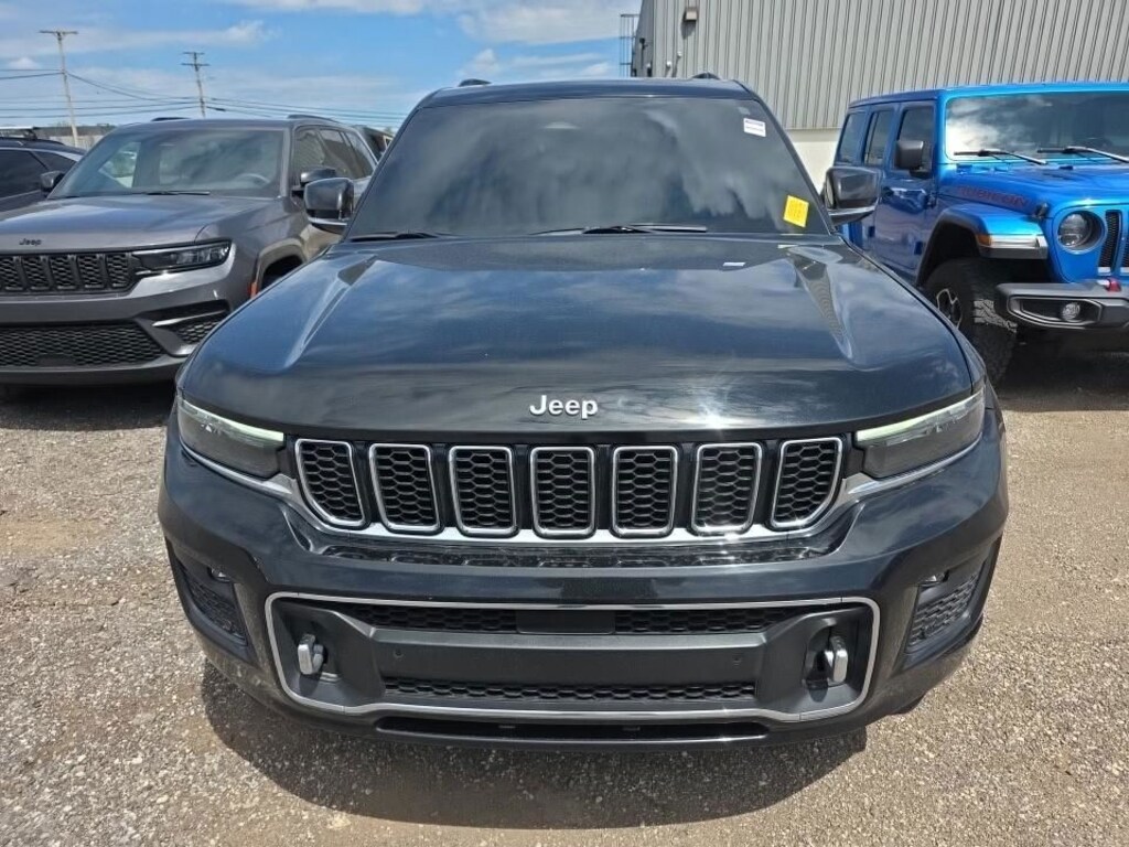 Used 2023 Jeep Grand Cherokee L Overland SUV