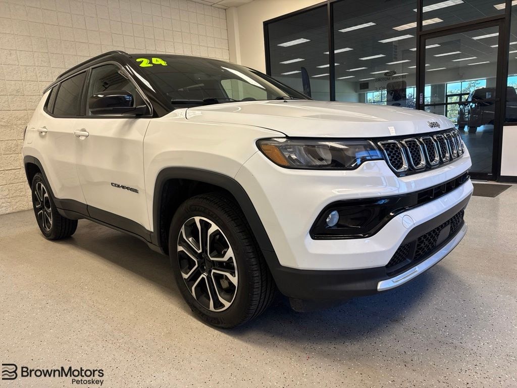Used 2024 Jeep Compass Limited SUV
