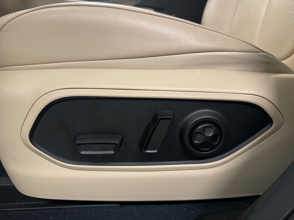 Used 2023 Jeep Grand Cherokee L Limited SUV