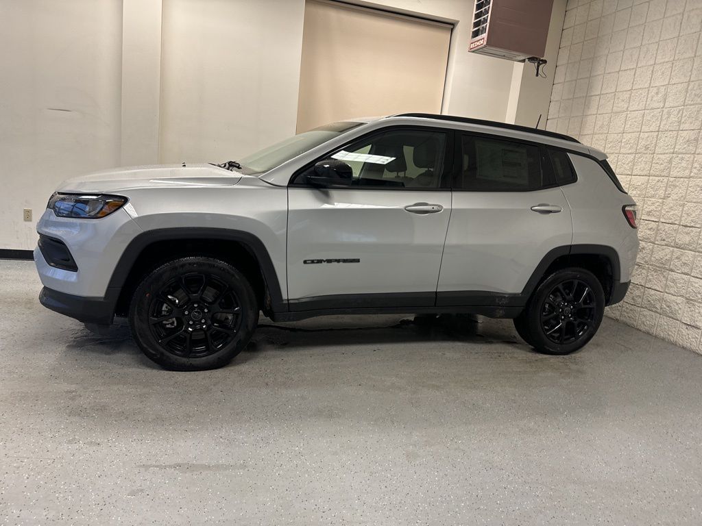 2026 Jeep Compass Altitude - Photo 14