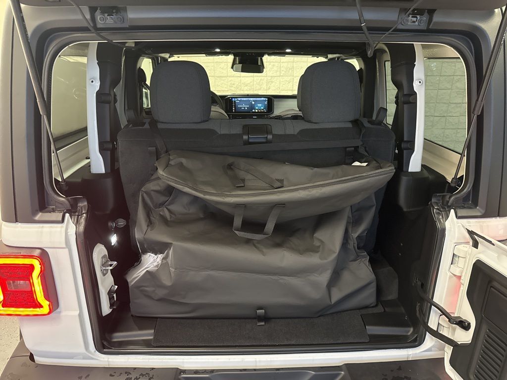 2025 Jeep Wrangler 2-Door Sport S - Photo 40
