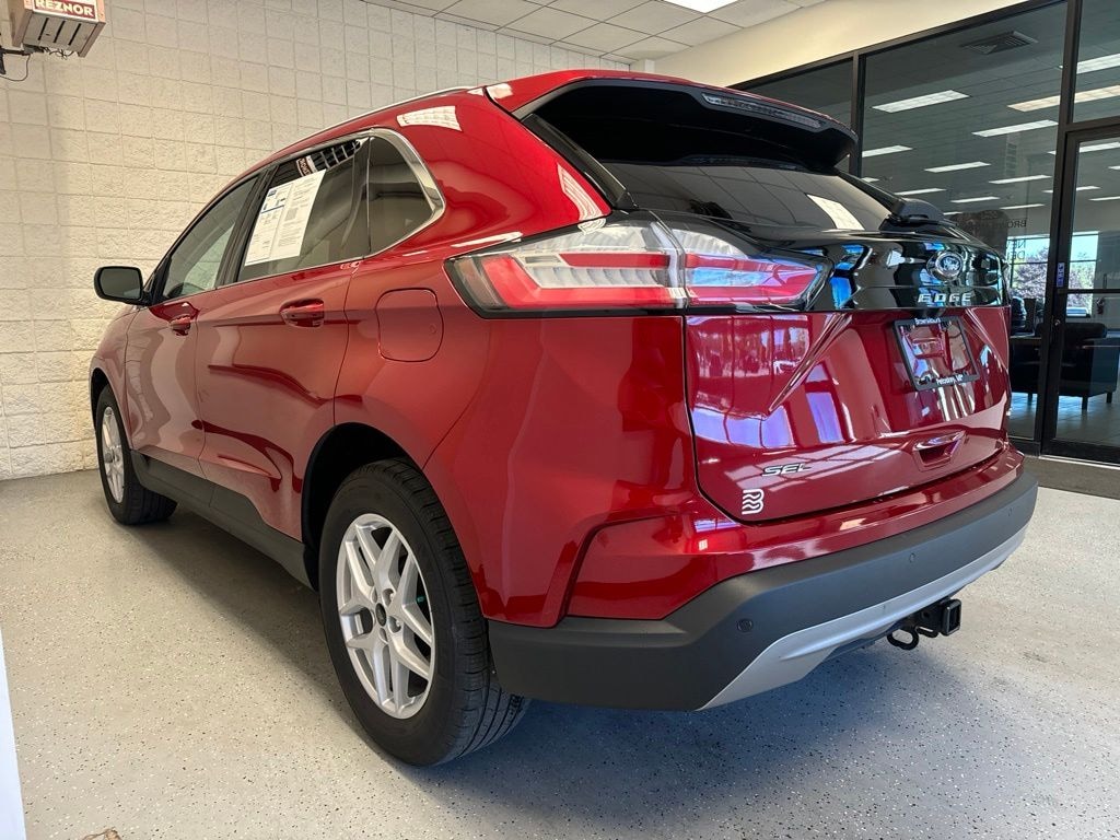 Used 2023 Ford Edge SEL SUV