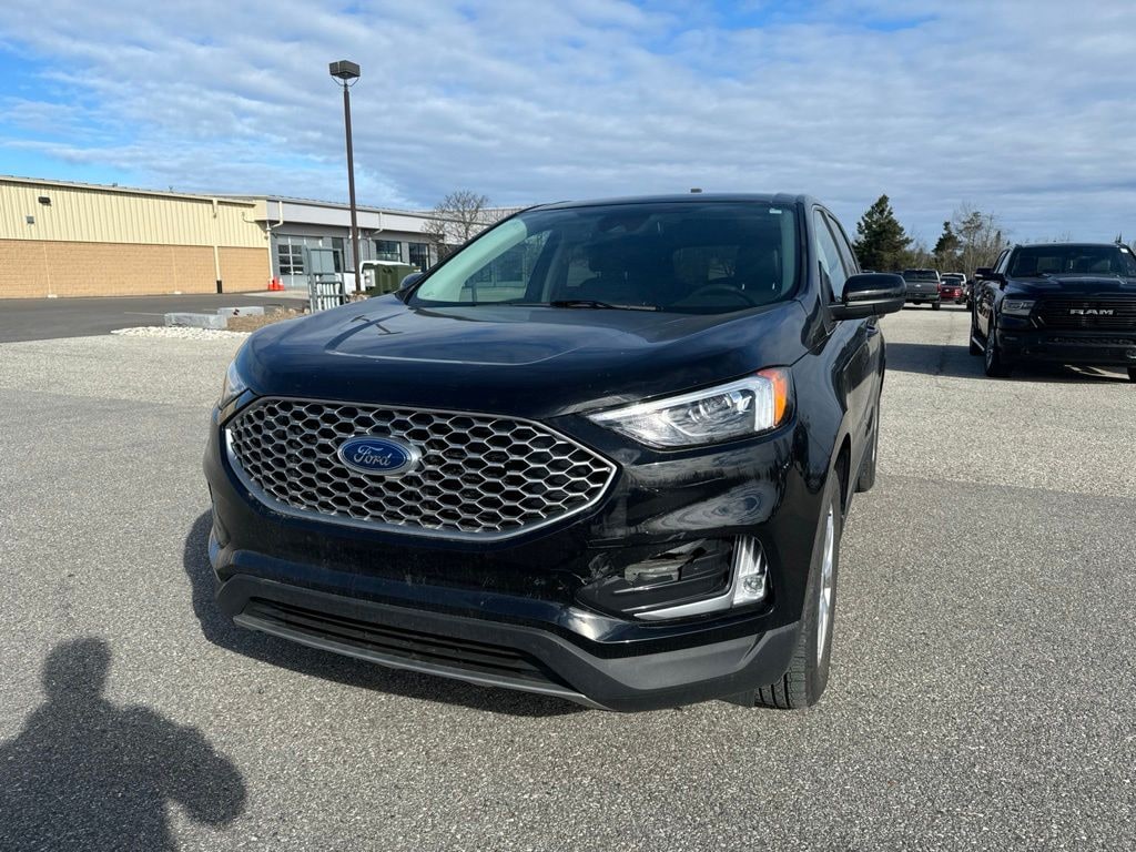Used 2024 Ford Edge SEL SUV