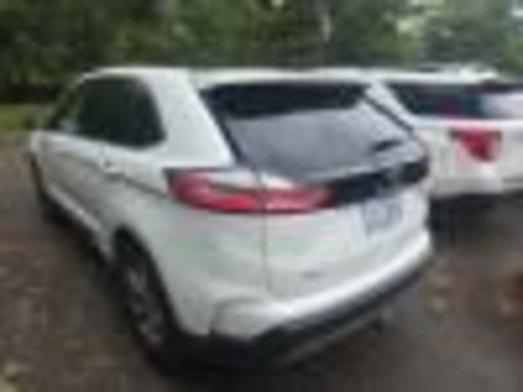 Used 2024 Ford Edge SEL SUV