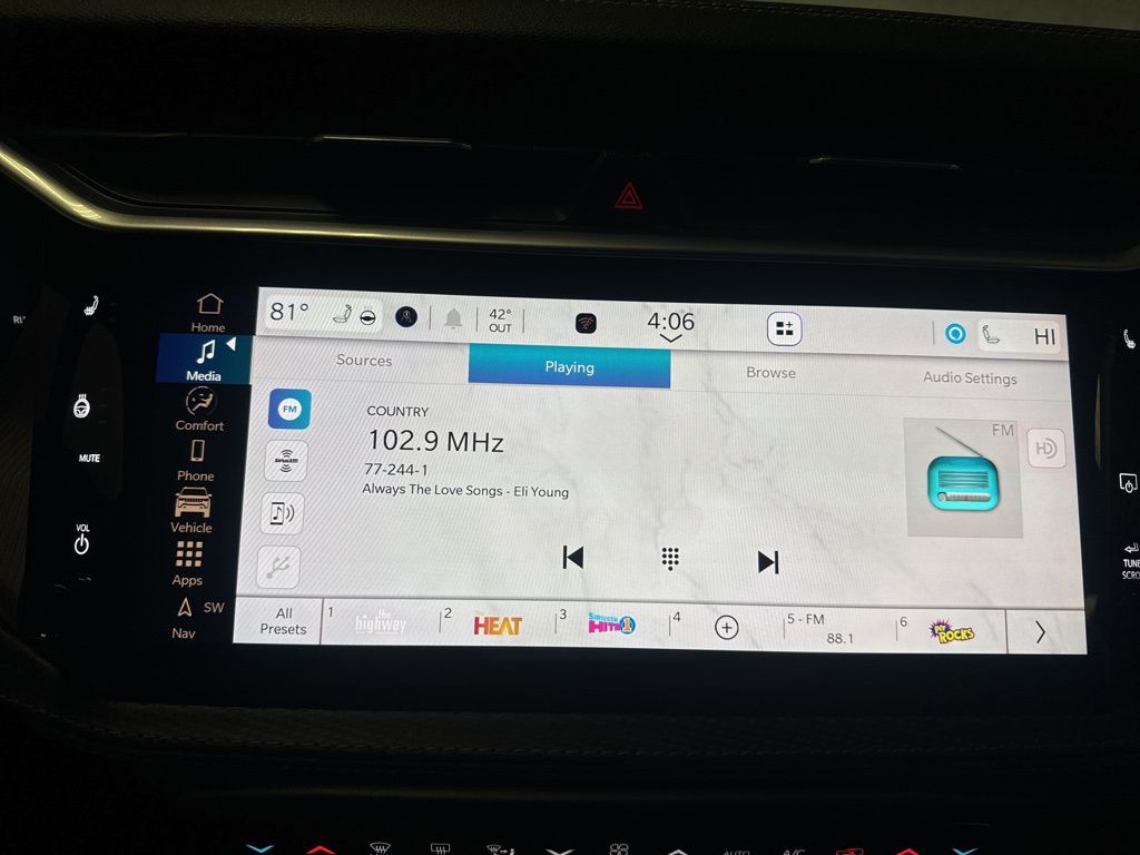 2026 Jeep Cherokee Limited - Photo 29