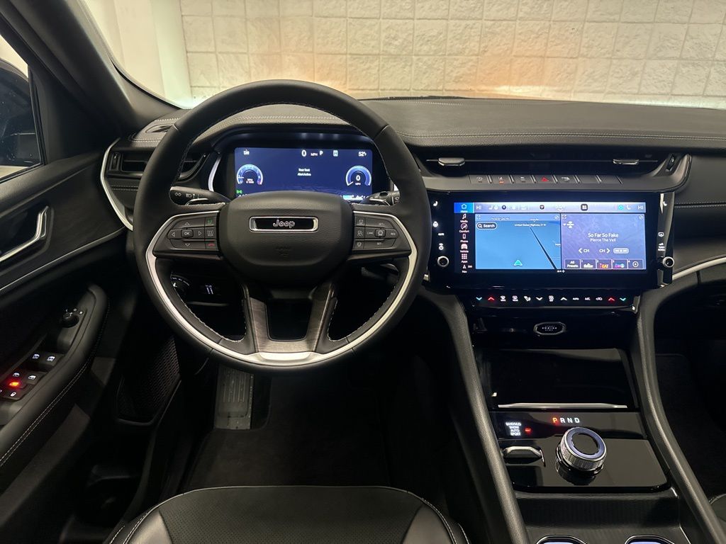 2026 Jeep Grand Cherokee Laredo - Photo 23