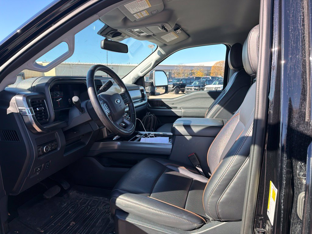 Used 2025 Ford F-250SD Lariat Truck