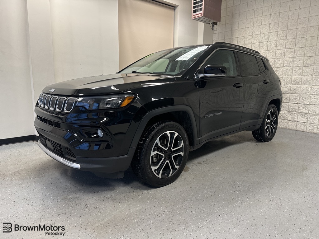 2022 Jeep Compass Limited's photo