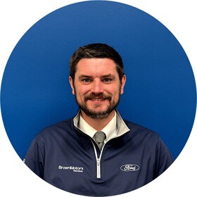 Staff member Derrick Brown from ID_40e91a