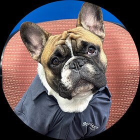 Staff member Winston Brown from ID_b55117