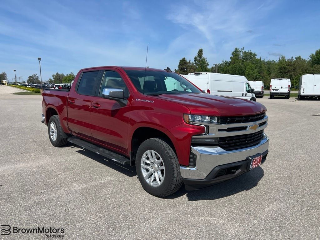 Used 2021 Chevrolet Silverado 1500 LT Truck