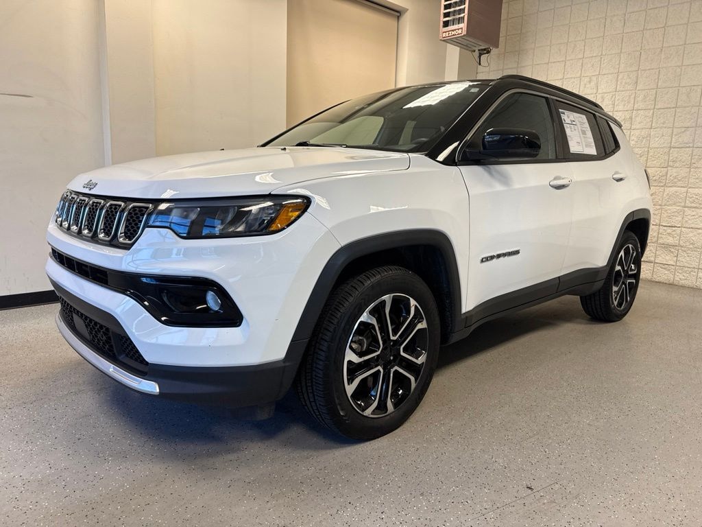 Used 2024 Jeep Compass Limited SUV