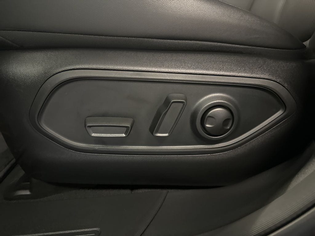 New 2026 Jeep Cherokee Laredo/Limited Sport Utility