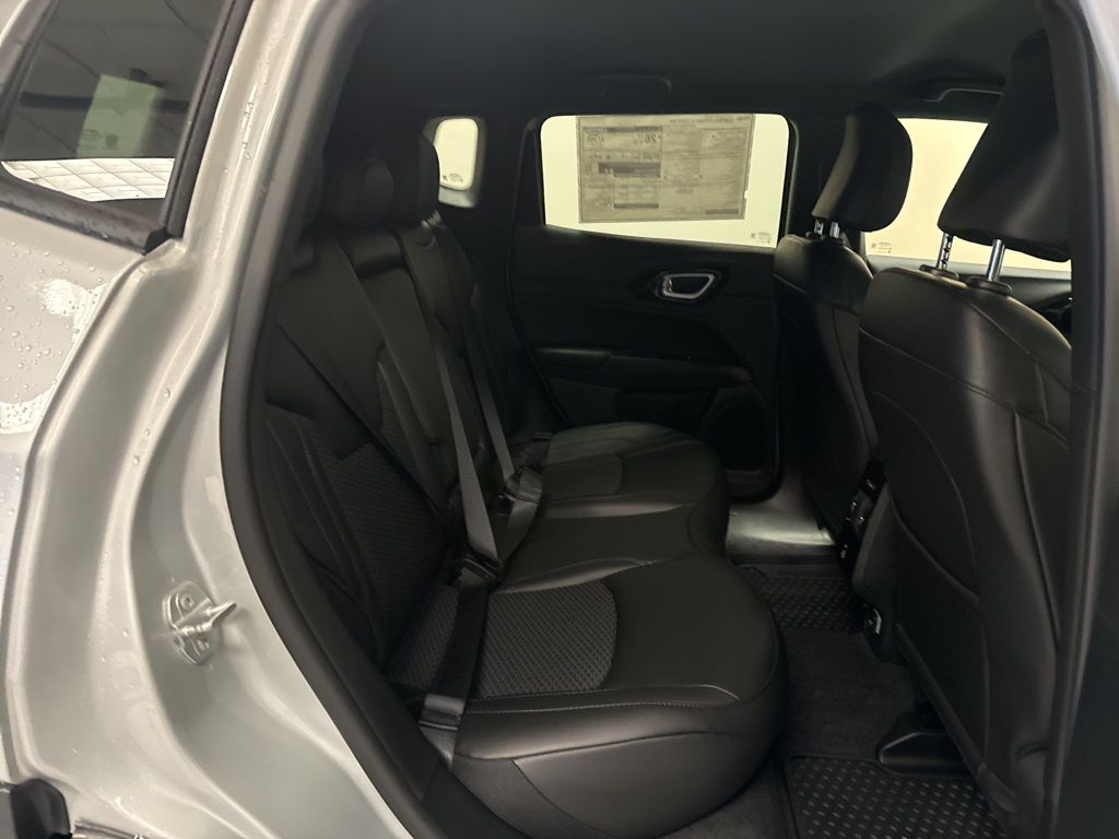2026 Jeep Compass Altitude - Photo 37