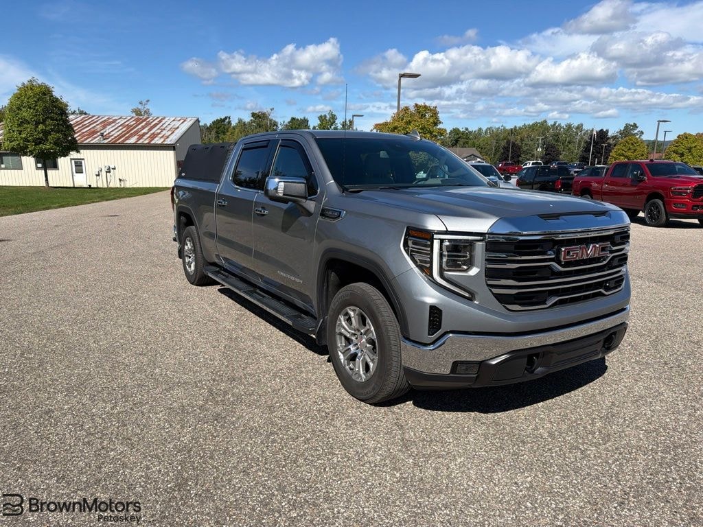 Used 2024 GMC Sierra 1500 SLT Truck