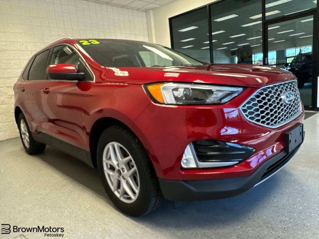 Used 2023 Ford Edge SEL SUV