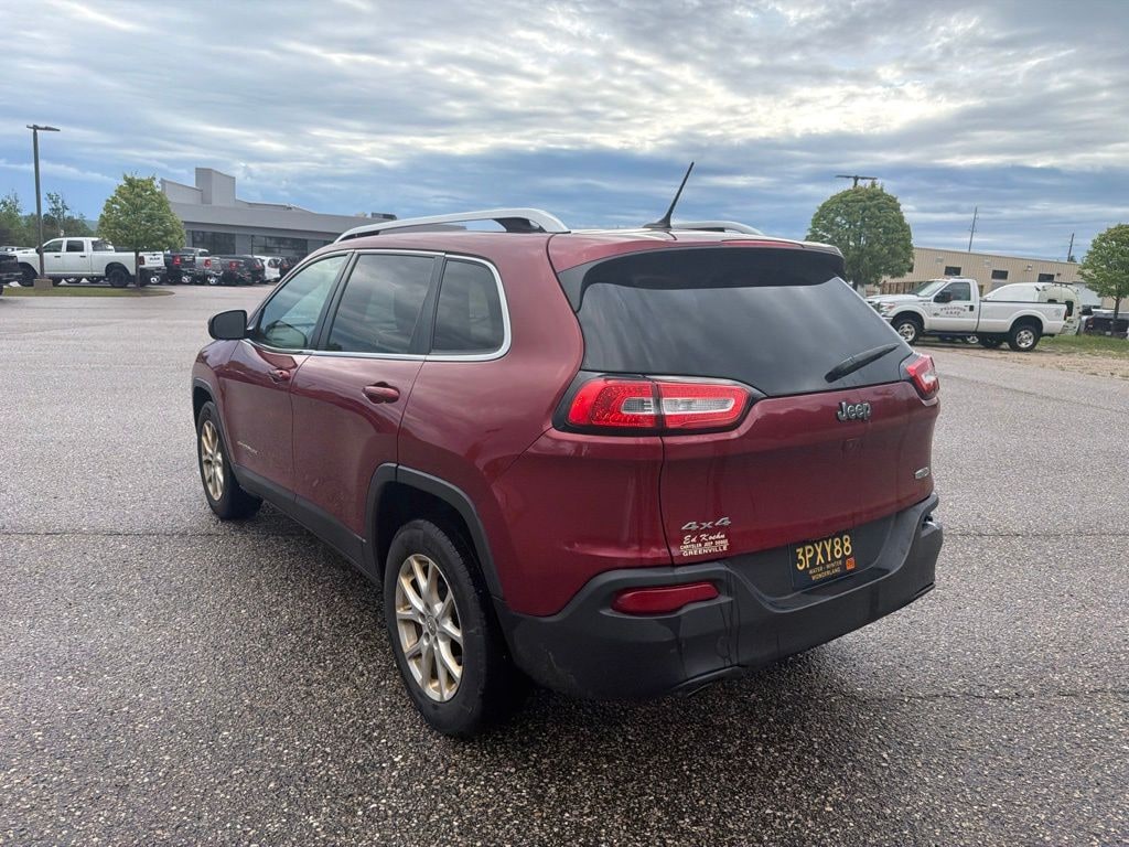 Used 2015 Jeep Cherokee Latitude SUV