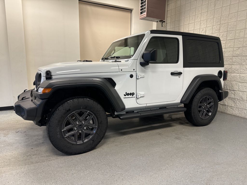 2025 Jeep Wrangler 2-Door Sport S - Photo 13