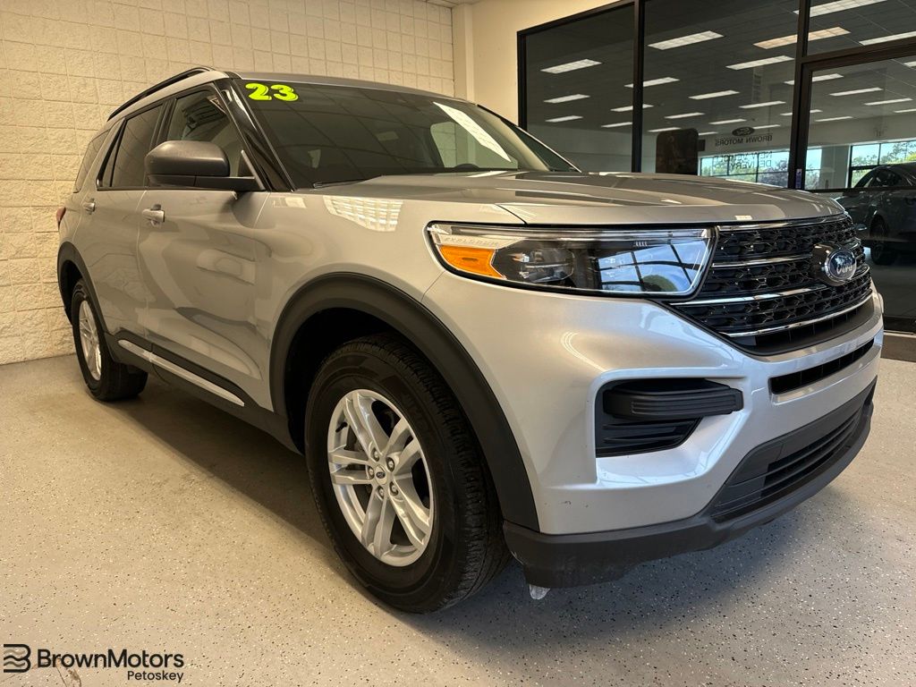  Ford Explorer